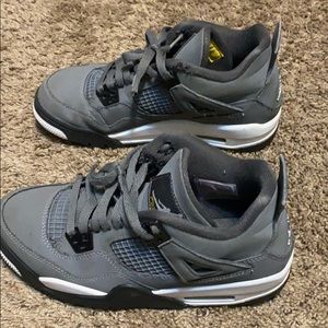 Jordan 4 Retro Cool Grey